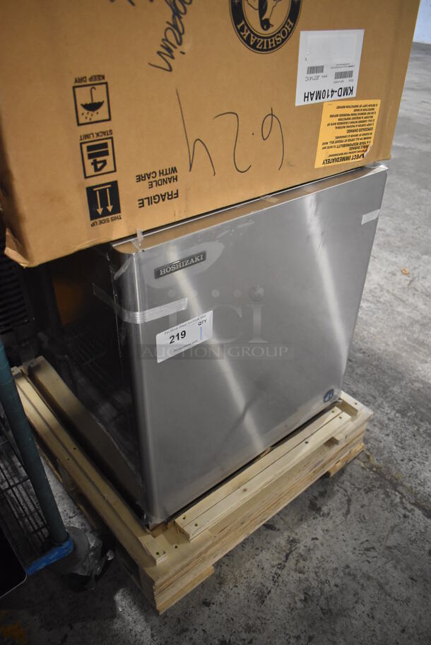 BRAND NEW! 2019 Hoshizaki KMD-410MAH Stainless Steel Commercial Ice Machine Head. 115 Volts, 1 Phase. 22x25x25 - Image 5 of 5