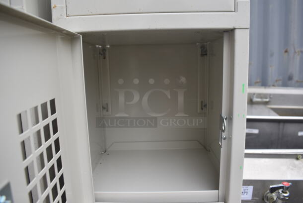 Tan Metal 5 Cubby Locker. 12x12x66.5 - Image 3 of 4