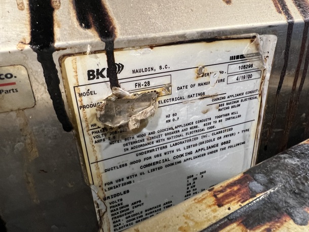 BKI FH-28 Stainless Steel Commercial Ventless Grease Hood. Does Not Include Fryer. 208-240 Volts, 1 or 3 Phase. 34x37x90 - Image 9 of 11