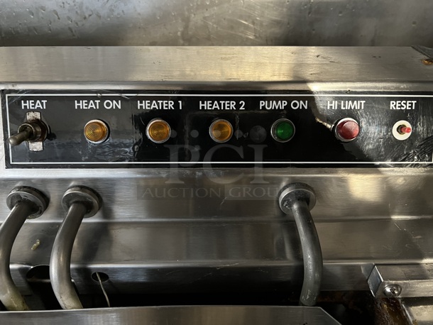 DCA RFR 118 Stainless Steel Commercial Electric Powered Deep Fat Fryer. Fryer: 240 Volts, 1 Phase. Goes GREAT w/ Lot #1! 27.5x35.5x42 - Image 7 of 8