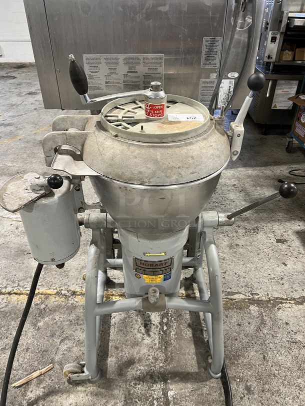 Hobart VCM25 Metal Commercial Floor Style Vertical Cutter Mixer. 208 Volts, 3 Phase. 34x22x46. Unit Was Working When Removed From Restaurant - Image 1 of 10