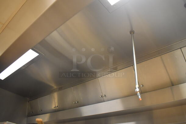 LATE MODEL! 14' Vent Master CM-EX-B Stainless Steel Commercial Grease Hood w/ Filters. BUYER MUST REMOVE. 171x60x26. (Pastry Kitchen)  - Image 5 of 9