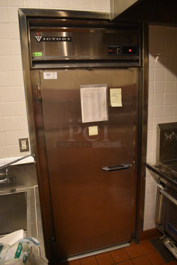 Victory RIS-1D-S7 Stainless Steel Commercial Single Door Roll In Rack Cooler w/ Ramp. 115 Volts, 1 Phase. BUYER MUST REMOVE. 36x32x84.5. Tested and Working! (Demo Kitchen) - Image 2 of 6