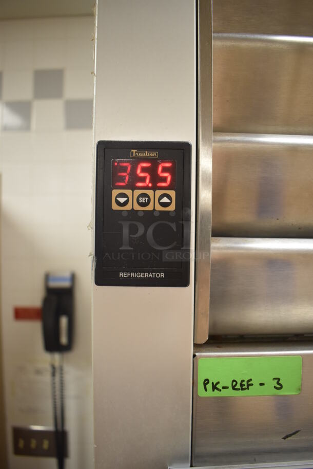 Traulsen G20010 ENERGY STAR Stainless Steel Commercial 2 Door Reach In Cooler w/ Poly Coated Racks on Commercial Casters. Does Not Include Contents. 115 Volts, 1 Phase. 52x35x83.5. Tested and Working! (Pastry Kitchen) - Image 4 of 8