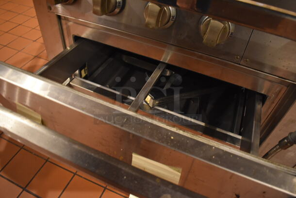 Viking Stainless Steel Commercial Gas Powered Prep Station w/ 2 Sinks, 2 4 Burner Grills, 2 Drawer Cooler, Oven, 2 4 Burner Induction Ranges and Charbroiler. BUYER MUST REMOVE. 240x46x41. Tested and Working! (Demo Kitchen) - Image 8 of 12