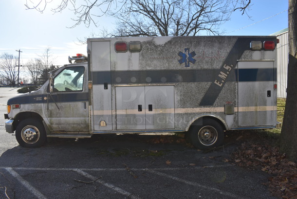 Ford Braun E Super Duty Power Stroke Diesel Powered Ambulance. Does Not Have Title. Vehicle Does Not Work - Will Need To Be Towed Away. See Lot 506 For Additional Pictures - Image 2 of 12