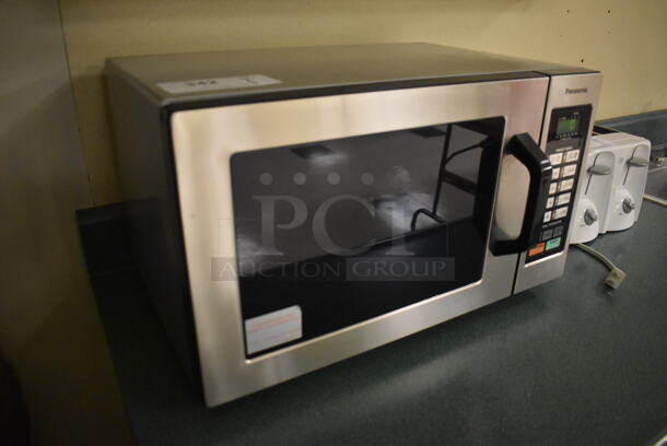 2014 Panasonic NE-1054F Stainless Steel Commercial Countertop Microwave Oven. 120 Volts, 1 Phase. 20x15x12. Tested and Working! (Student Lounge) - Image 6 of 6