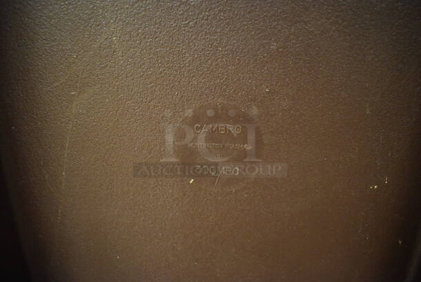 Cambro 300MPC Brown Poly Insulated Food Carrying Case. 16.5x24.5x22.5. (Classroom 1) - Image 5 of 6