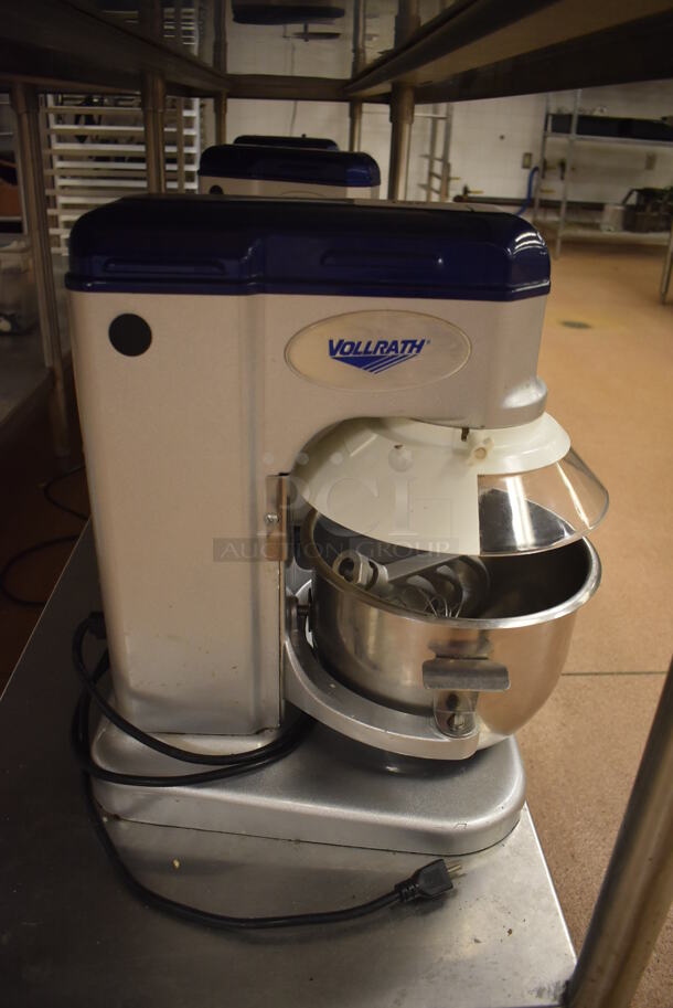 Vollrath MIX1007 Metal Commercial Countertop 7 Quart Planetary Dough Mixer w/ Metal Mixing Bowl, Poly Bowl Guard, Paddle, Whisk and Dough Hook Attachments. 110 Volts, 1 Phase. 12x17x19. Tested and Working! (Education Kitchen 2) - Image 5 of 6