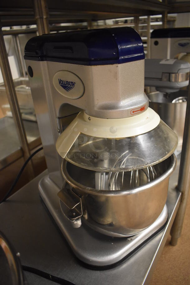 Vollrath MIX1007 Metal Commercial Countertop 7 Quart Planetary Dough Mixer w/ Metal Mixing Bowl, Poly Bowl Guard, Paddle, Whisk and Dough Hook Attachments. 110 Volts, 1 Phase. 12x17x19. Tested and Working! (Education Kitchen 2) - Image 3 of 6