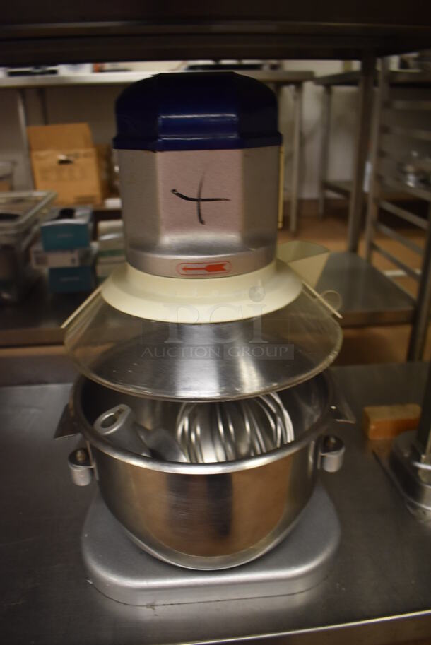 Vollrath MIX1007 Metal Commercial Countertop 7 Quart Planetary Dough Mixer w/ Metal Mixing Bowl, Poly Bowl Guard, Paddle, Whisk and Dough Hook Attachments. 110 Volts, 1 Phase. 12x17x19. Tested and Working! (Education Kitchen 2) - Image 2 of 5