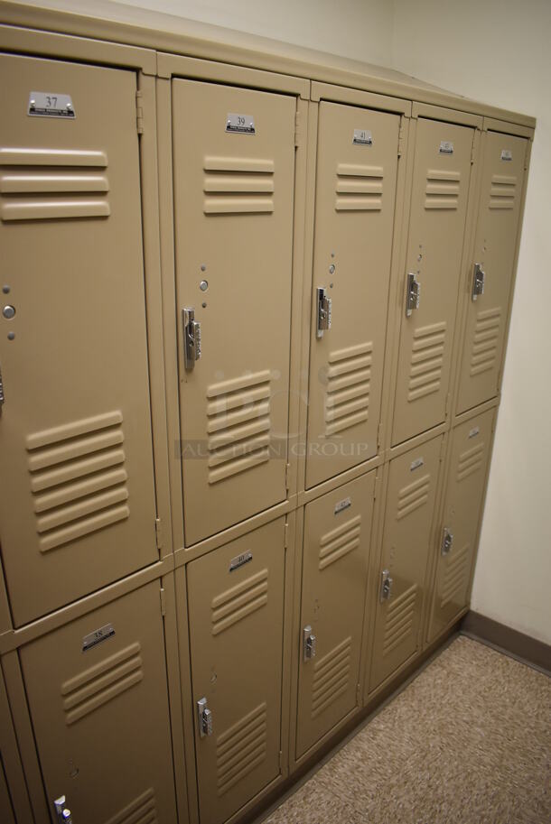 Wall of 22 Tan Metal Lockers. BUYER MUST REMOVE. 145x18x71. (Mens Locker Room) - Image 4 of 7