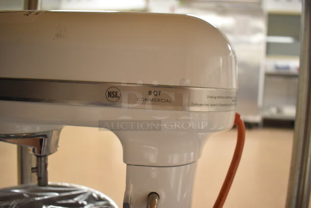 KitchenAid KSM8990WH Metal Commercial Countertop 8 Quart Planetary Dough Mixer w/ 2 Metal Mixing Bowls, Paddle and Whisk Attachments. 120 Volts, 1 Phase. 11x14x16. Tested and Working! (Pastry Kitchen) - Image 4 of 7