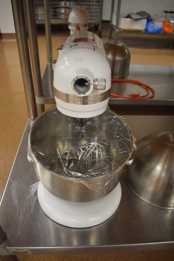 KitchenAid KSM8990WH Metal Commercial Countertop 8 Quart Planetary Dough Mixer w/ 2 Metal Mixing Bowls, Paddle, Whisk and 3 Dough Hook Attachments. 120 Volts, 1 Phase. 11x14x16. Tested and Working! (Pastry Kitchen) - Image 2 of 7