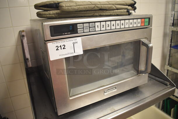 Panasonic NE-1258R Stainless Steel Commercial Countertop Microwave Oven. 120 Volts, 1 Phase. 17x21x13.5. Tested and Working! (Education Kitchen 2) - Image 3 of 7