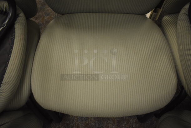 6 Green Chairs. 21x23x33. 6 Times Your Bid! - Image 2 of 4