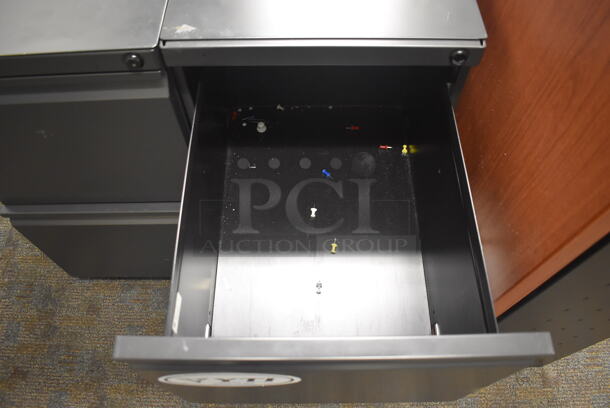 2 Dark Gray Metal 2 Drawer Filing Cabinets. 15x23.5x27.5. 2 Times Your Bid! (Classroom 5-8) - Image 4 of 4