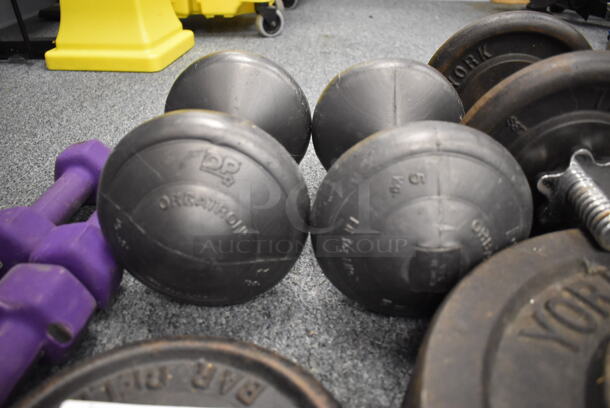 ALL ONE MONEY! Lot of 4 5 Pound Dumbbells, 10 Pound Weight Plate, 50 Pound Weight Plate, 2 10 Pound Dumbbells, 25 Pound Dumbbell. (Classroom 10) - Image 5 of 6