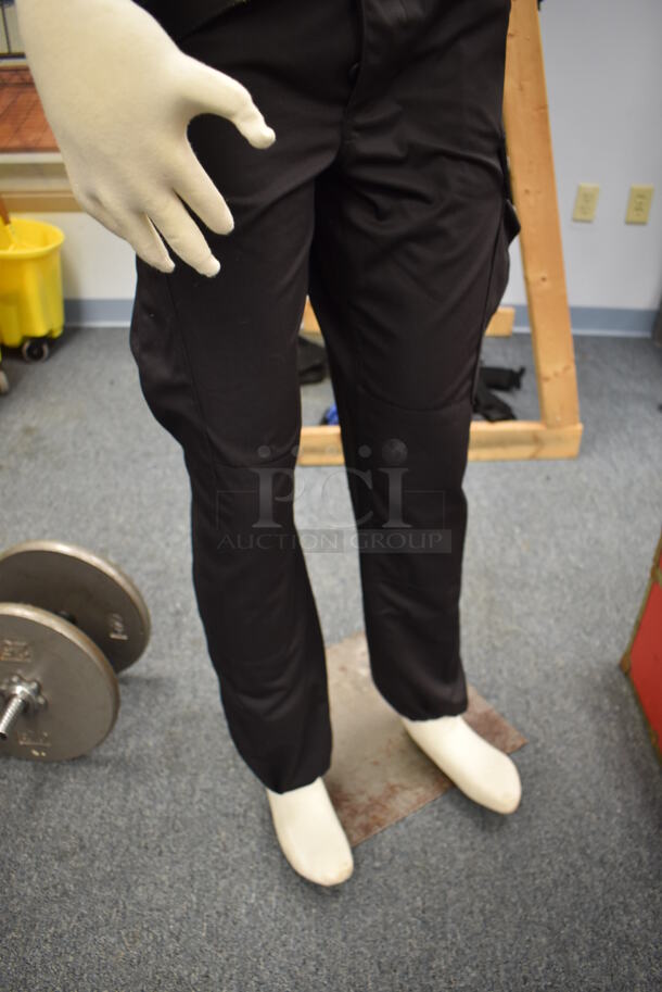 Mannequin in YTI Attire. 23x18x73. (Classroom 10) - Image 5 of 7