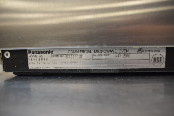 Panasonic NE-1258R Stainless Steel Commercial Countertop Microwave Oven. 120 Volts, 1 Phase. 16.5x21x13.5. Tested and Working! (Education Kitchen) - Image 6 of 6