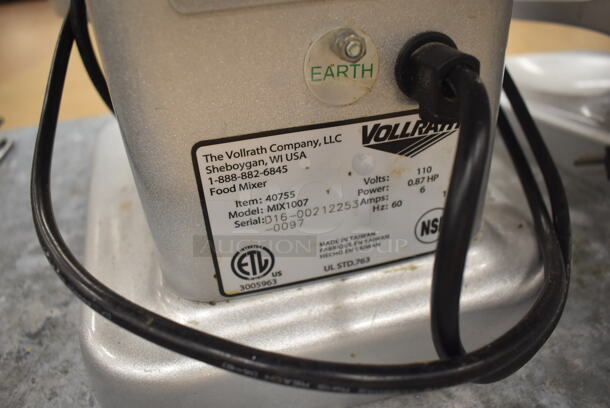 Vollrath MIX1007 Metal Commercial Countertop 7 Quart Planetary Dough Mixer w/ Poly Bowl Guard. 110 Volts, 1 Phase. 12x17x19. Tested and Working! (Education Kitchen) - Image 5 of 5