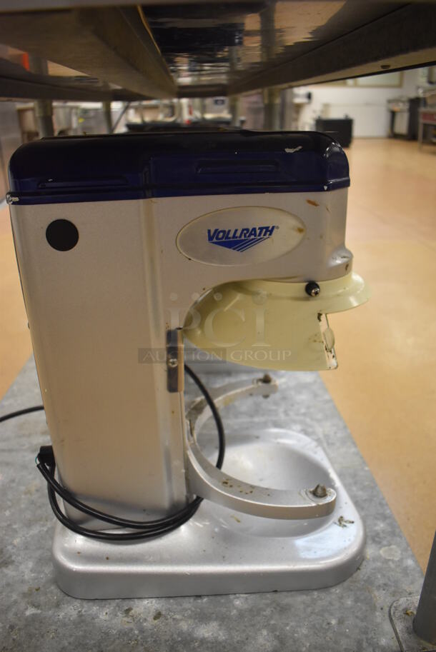 Vollrath MIX1007 Metal Commercial Countertop 7 Quart Planetary Dough Mixer. 110 Volts, 1 Phase. 12x17x19. Tested and Working! (Education Kitchen) - Image 4 of 6