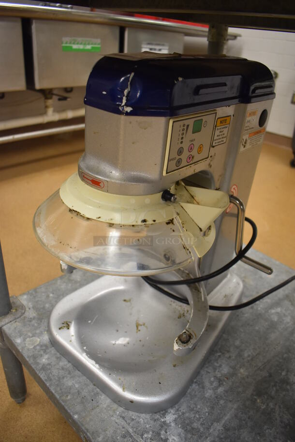 Vollrath MIX1007 Metal Commercial Countertop 7 Quart Planetary Dough Mixer. 110 Volts, 1 Phase. 12x17x19. Tested and Working! (Education Kitchen) - Image 6 of 6