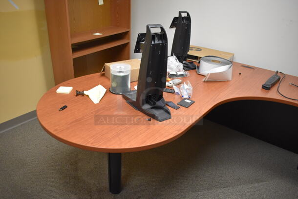 ALL ONE MONEY! Room Lot of Various Items Including Desk Pieces and Bookshelf. BUYER MUST REMOVE. (Faculty Offices) - Image 4 of 8