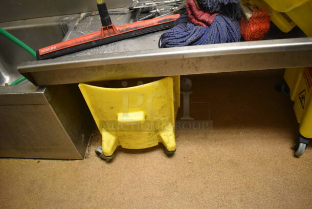 7 Various Poly Mop Buckets w/ 4 Wringing Attachments. Includes 15x13x21. 7 Times Your Bid! (Dishroom Closet) - Image 5 of 6