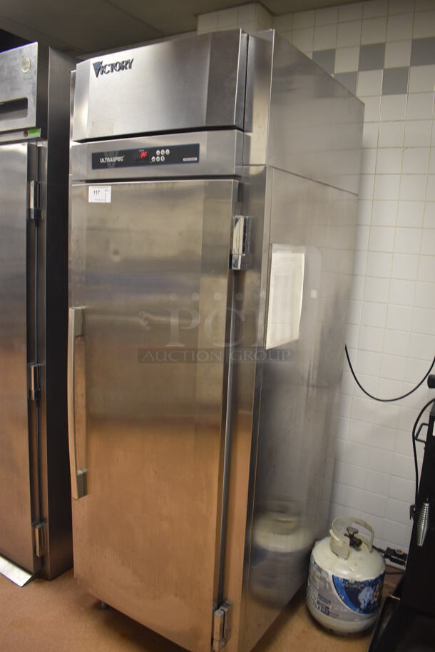 Victory FSA-1D-S1-EW Stainless Steel Commercial Single Door Reach In Cooler w/ Poly Coated Racks. Does Not Include Contents. 115 Volts, 1 Phase. 31.5x35x84. Tested and Working! (Restaurant Kitchen) - Image 3 of 6