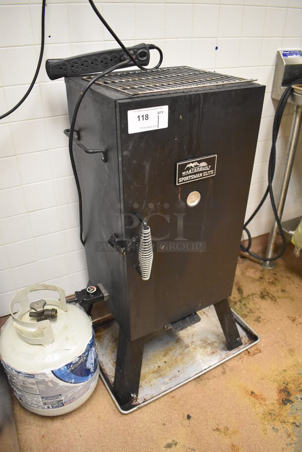 Masterbuilt Sportsman Elite Metal Single Door Propane Gas Powered Smoker. BUYER MUST REMOVE. 21x19x40.5. Tested and Working! (Restaurant Kitchen) - Image 3 of 7