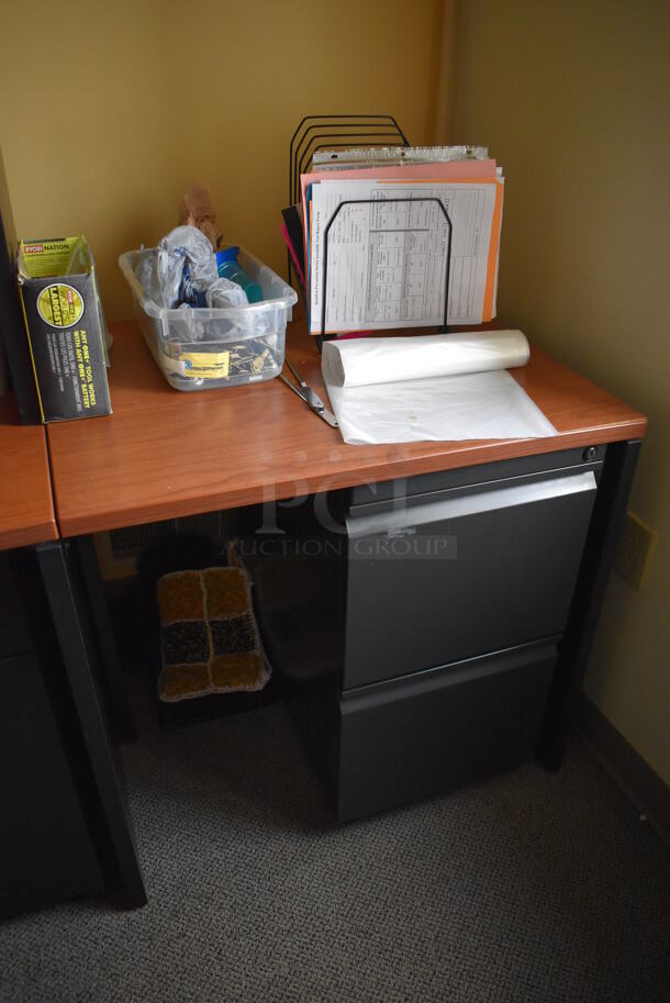 ALL ONE MONEY! Room Lot of Various Items Including Desk, Computer, Chair and Bookshelf. BUYER MUST REMOVE. (Offices - Hallway by Facilities Closet) - Image 5 of 8