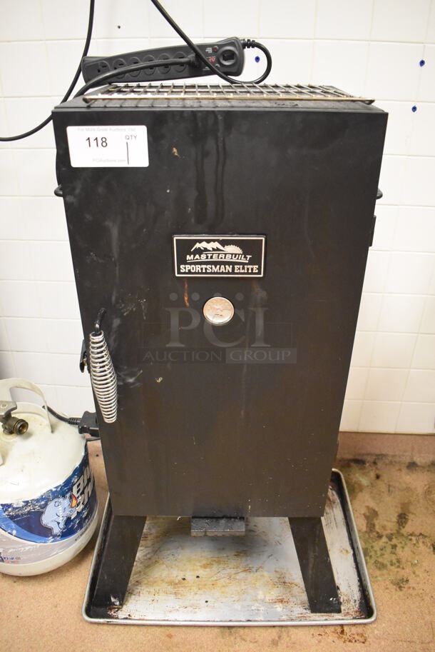 Masterbuilt Sportsman Elite Metal Single Door Propane Gas Powered Smoker. BUYER MUST REMOVE. 21x19x40.5. Tested and Working! (Restaurant Kitchen) - Image 4 of 7