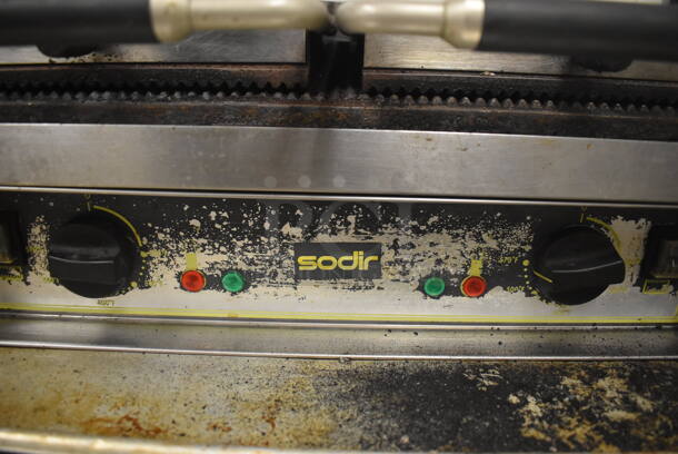 Equipex Sodir Stainless Steel Commercial Countertop Double Panini Press. 24x19x9. Tested and Working! (Restaurant Kitchen) - Image 6 of 7