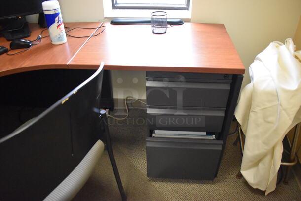 ALL ONE MONEY! Room Lot of Various Items Including Desk, Computers, Filling Cabinet, Bookshelf and Chair. BUYER MUST REMOVE. (Offices - Hallway by Facilities Closet) - Image 5 of 7