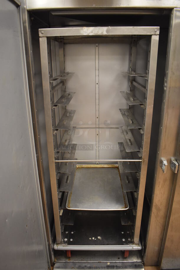 Traulsen ARI232LRIFHS Stainless Steel Commercial 2 Door Roll In Rack Cooler w/ Metal Pan Rack and 2 Ramps. 115 Volts, 1 Phase. 68x40x83.5. Tested and Working! (Restaurant Kitchen) - Image 4 of 7