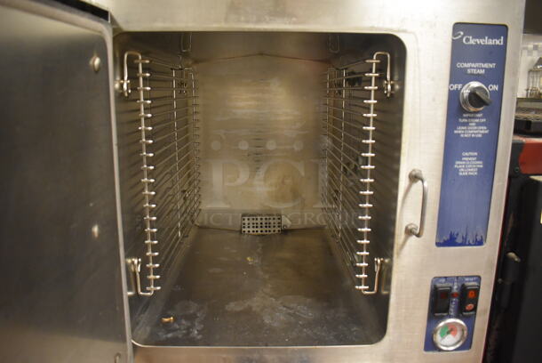 Cleveland Stainless Steel Commercial 2 Deck Steam Cabinet. 24x37.5x65.5. Tested and Working! (Restaurant Kitchen) - Image 6 of 9