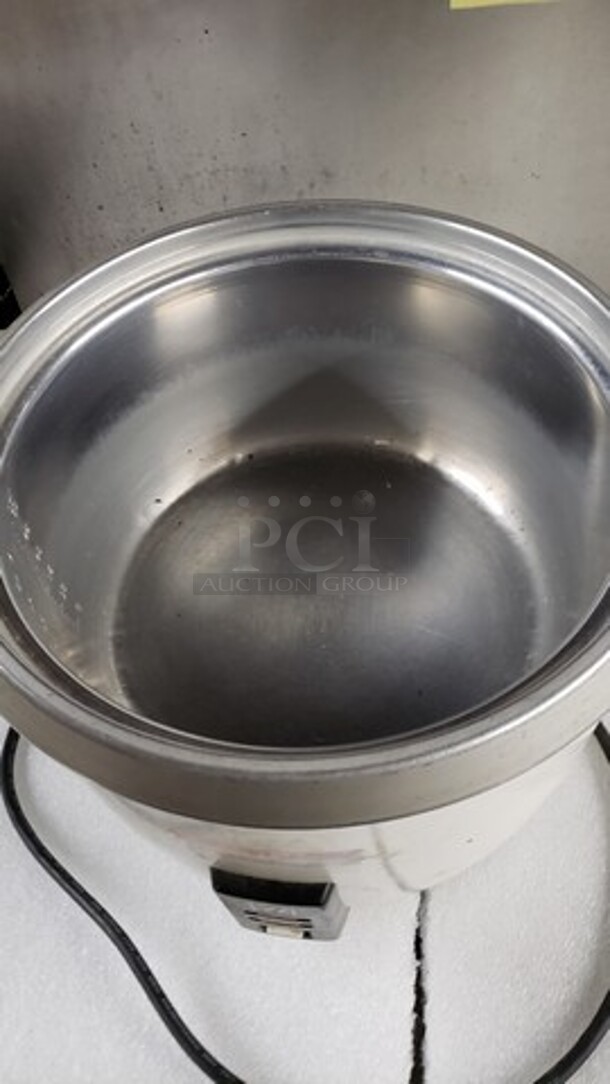 Thunder Group Rice Cooker model SEJ-50000 - Image 2 of 3