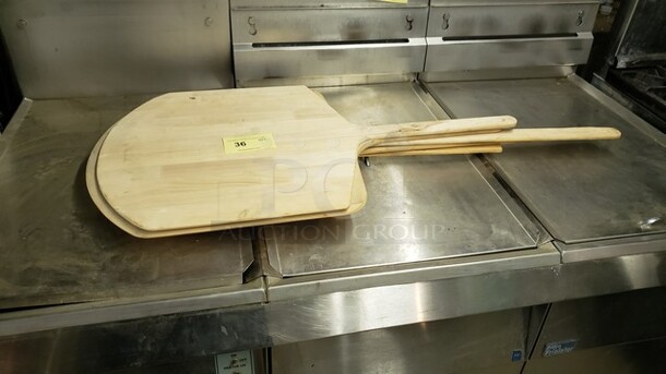 Lot of 5 Wooden Pizza Peels - Image 1 of 1
