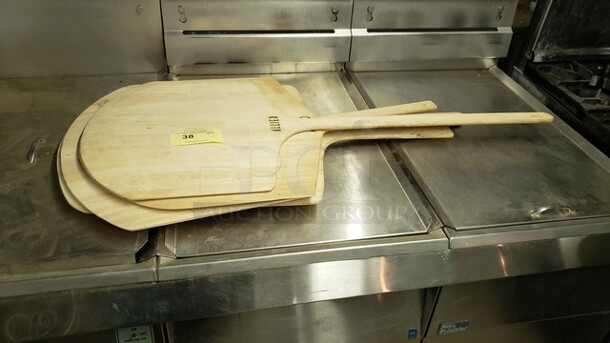 Lot of 5 Wooden Pizza Peels - Image 1 of 1