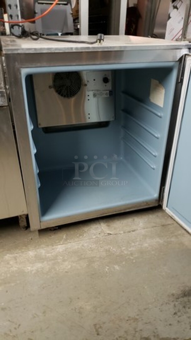 Enodis Model 406CA-DD1 Undercounter Refrigerator - Image 2 of 3