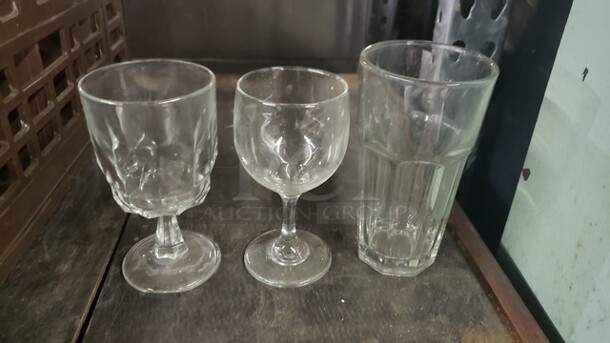 Lot of 16 Miscellaneous Glasses