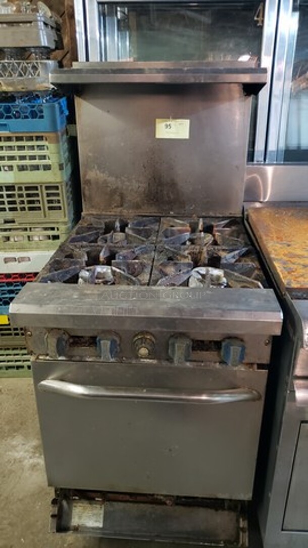 Royal 4 Burner Natural Gas Range. Sold as is - Image 1 of 4