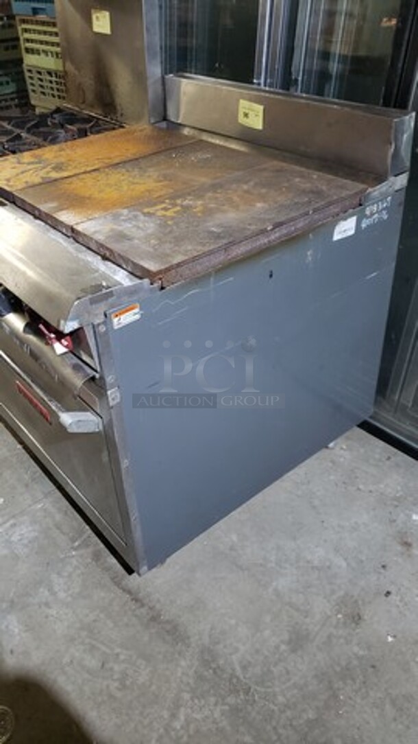 Vulcan Hart VR1 Electric Range 3 PH. Sold is as - Image 2 of 5