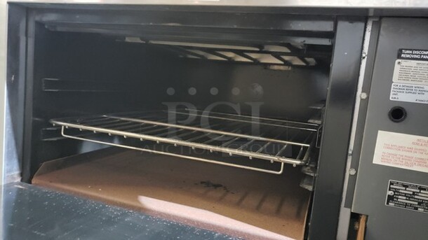 Vulcan Hart VR1 Electric Range 3 PH. Sold is as - Image 4 of 5