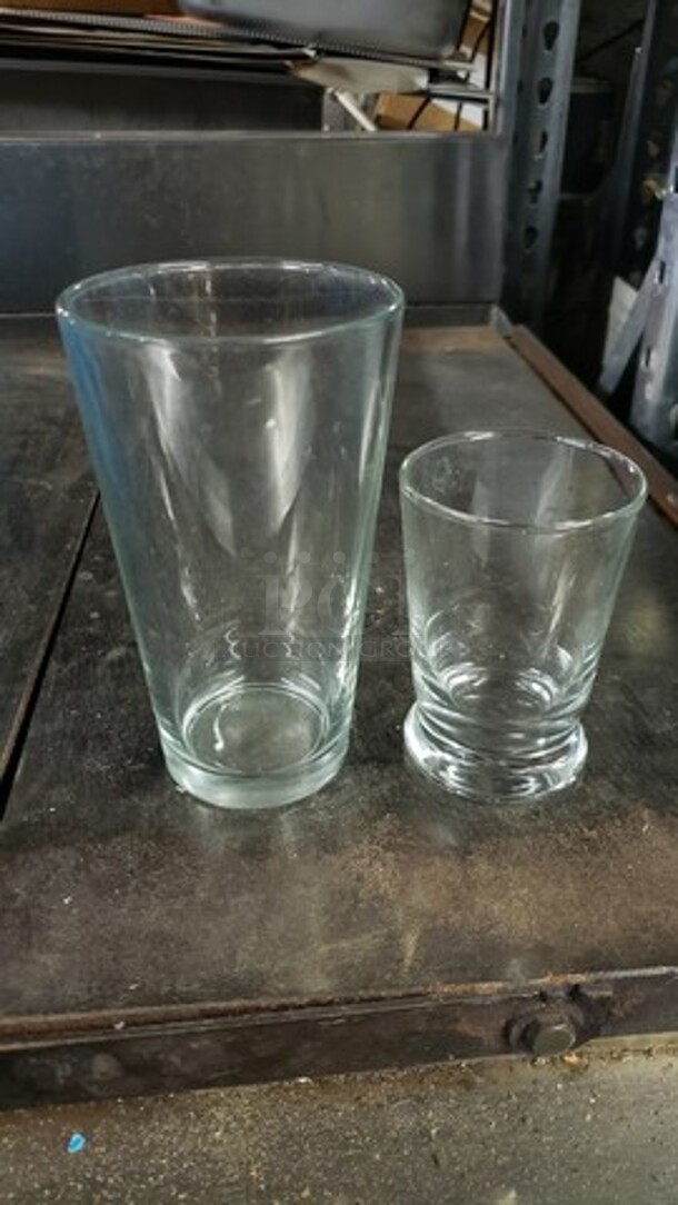 Lot of 25 Miscellaneous Glasses - Image 1 of 2