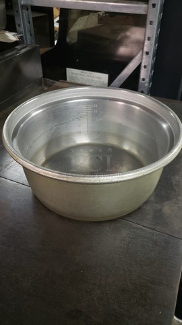 1 Bowl - Image 2 of 2