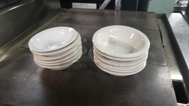 Lot of 12 Bowls - Image 1 of 1
