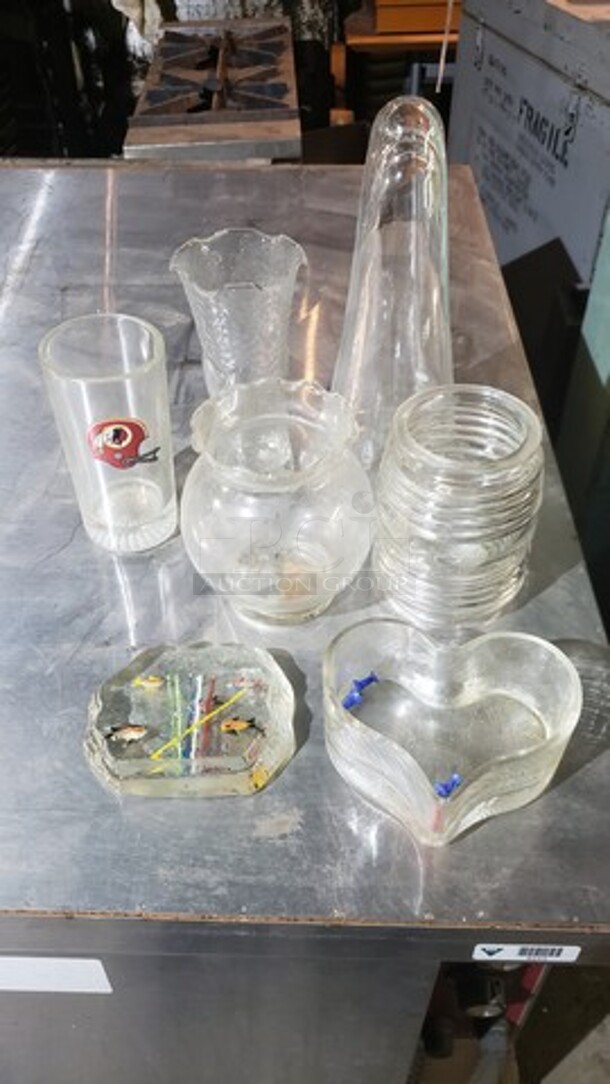 One lot of Miscellaneous Glassware