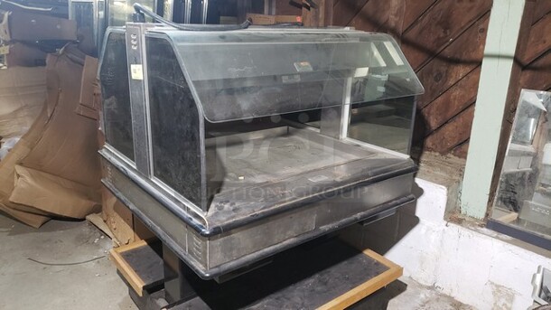 Henny Penny model ITB-103 Lighted Self Service Hot Food Display Case on casters!